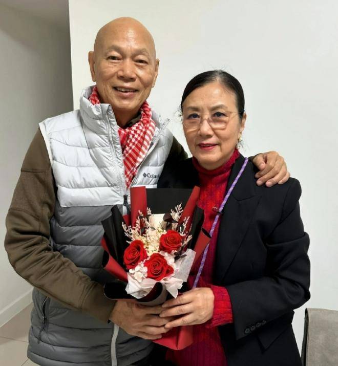 知名男演员自曝正注射女性荷尔蒙，原因让人心碎